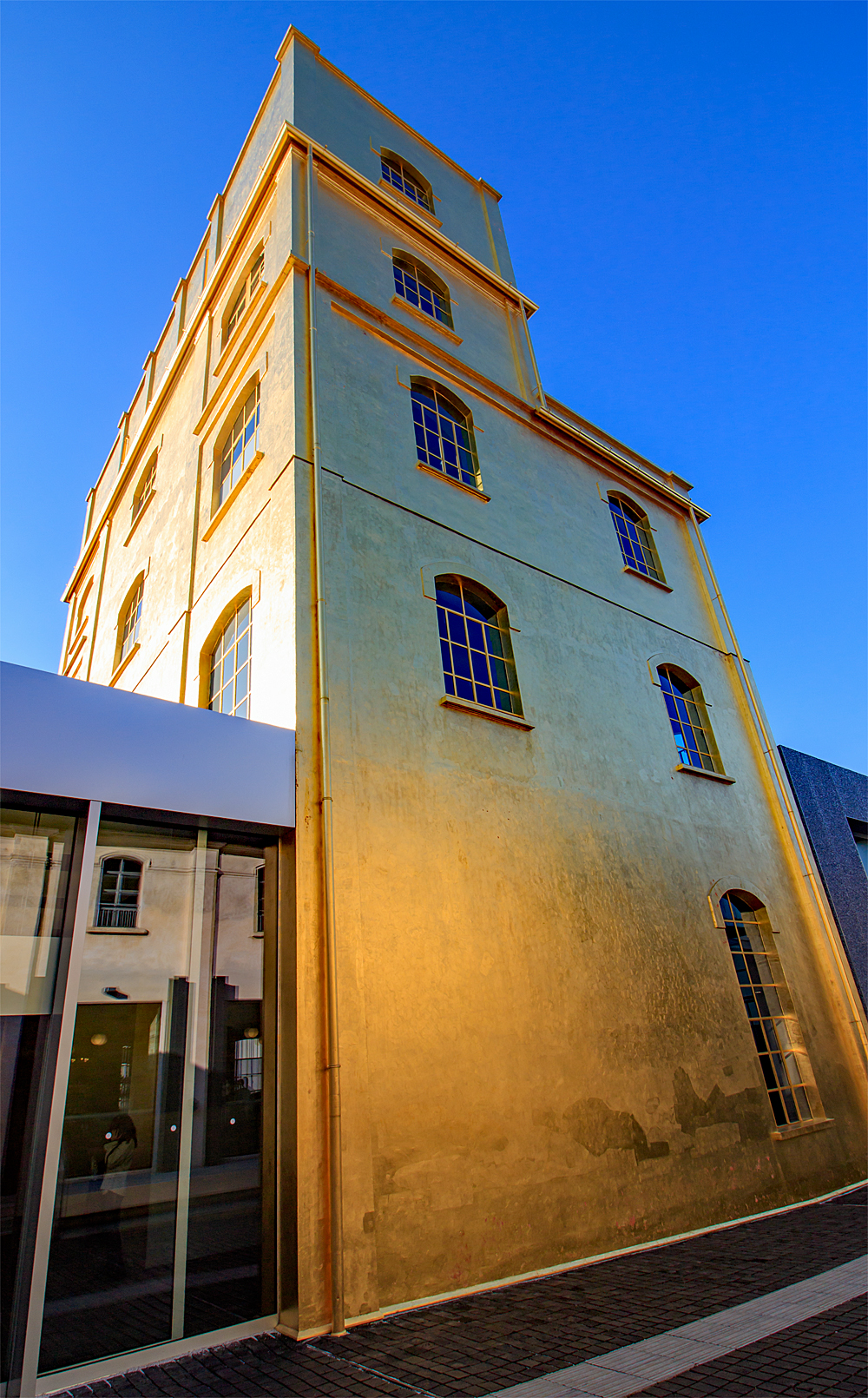 Fondazione Prada in der ehemaligen Destilleri