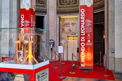 Interaktive Ausstellung der Werke Leonardos