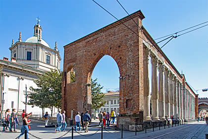 Zum chillen in Mailand von den Colonne di San Lorenzo bis Naviglio Grande