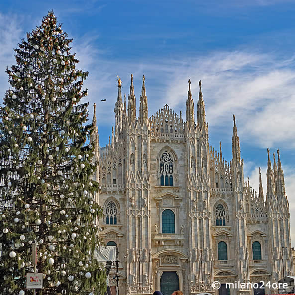 Weihnachtsbaum Mailand