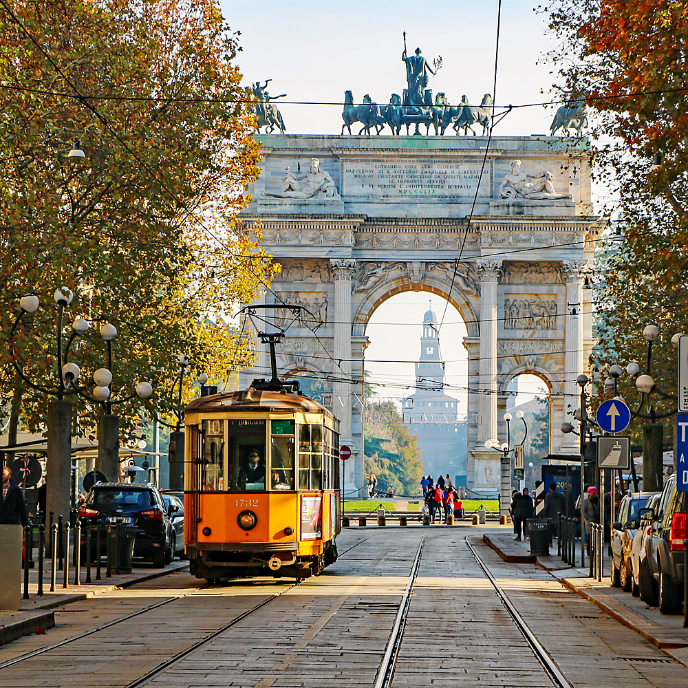 Corso Sempione - Arco della Pace - Parco Sempione - Castello Sforzesco