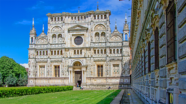 Marmorfassade der Certosa di Pavia